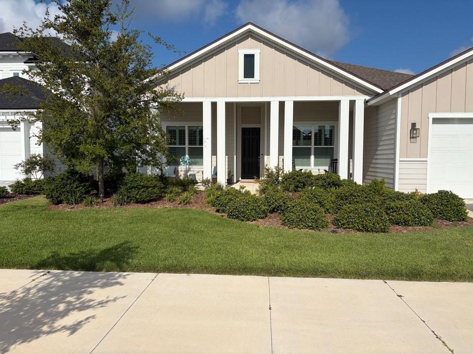 Front yard before landscape design